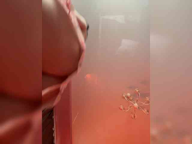 Enchantressss's chat room