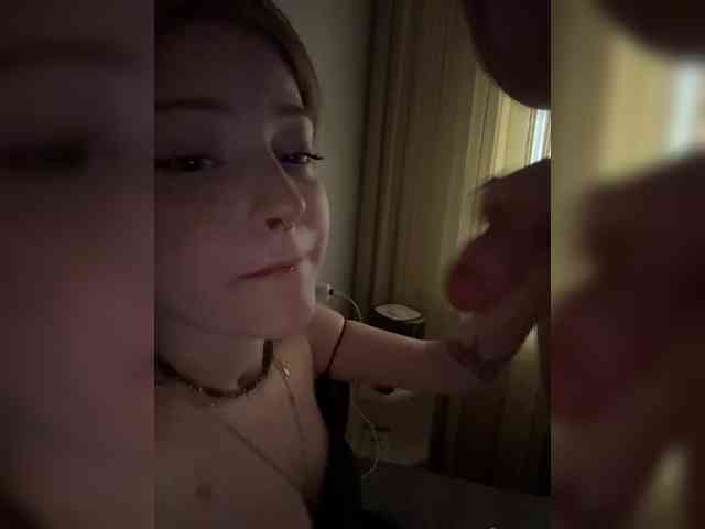 CherryBaby-1's chat room