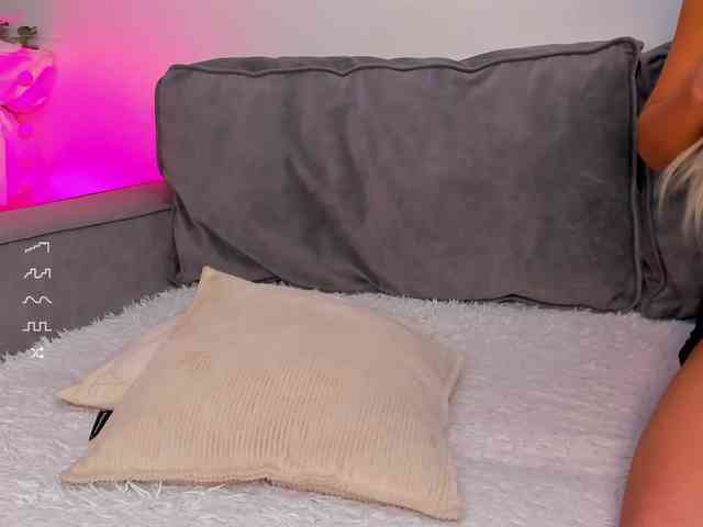 Alisasexy's chat room