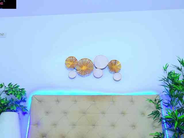 DaliyaArabian's chat room