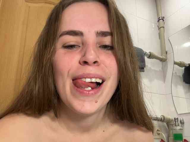 LolaSexxx's chat room