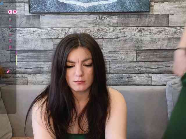 sosgirl1994's chat room