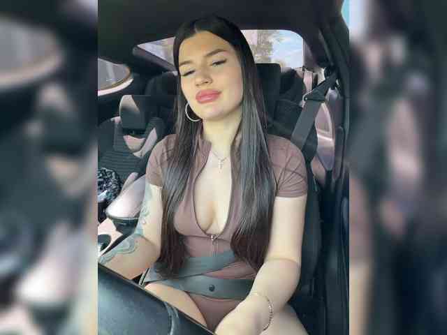 -MaybeBaby-'s chat room
