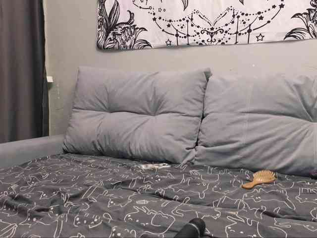 SarahSam's chat room