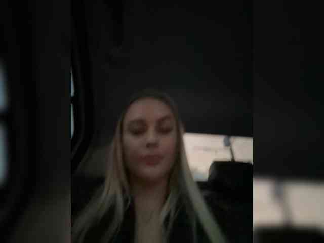 _Katrinka_'s chat room