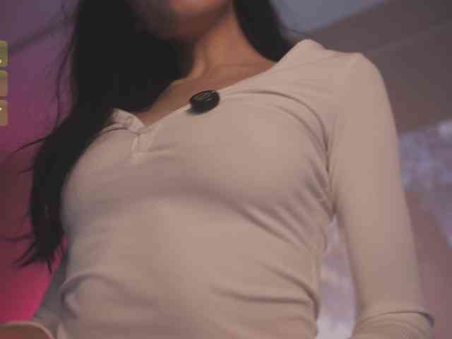 HorneyJozy's chat room