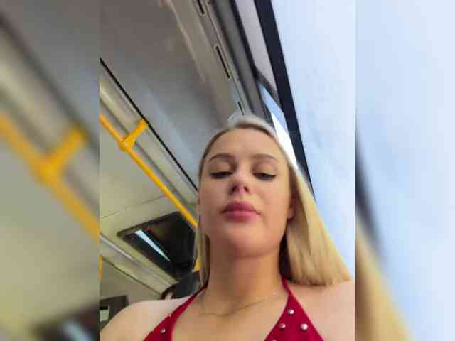 _Katrinka_'s chat room