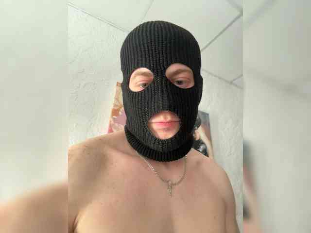 Pusydiamond's chat room