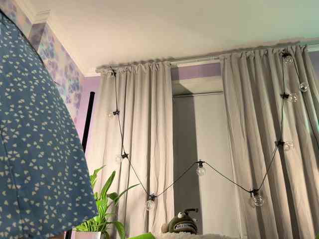 Kira_Li_Lime's chat room