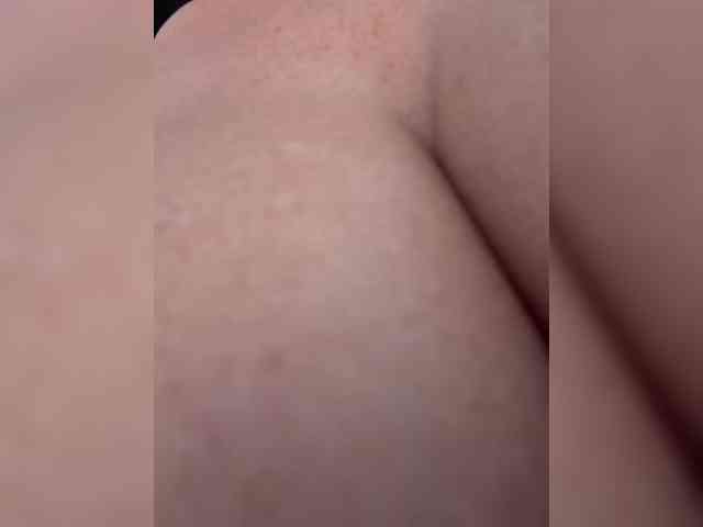 OrgazMia's chat room