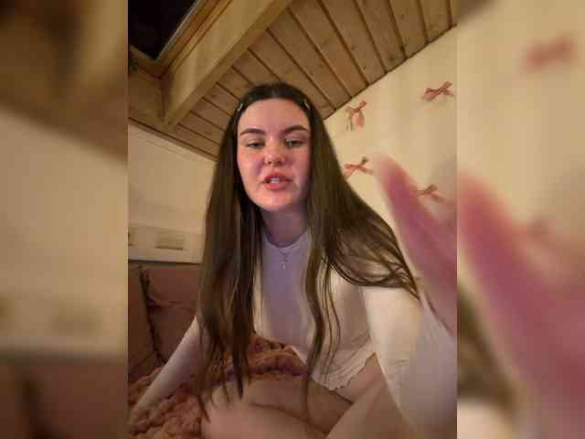 meowmiumeow's chat room