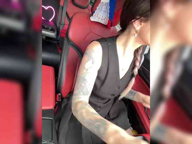 _AnnaMaria_'s chat room