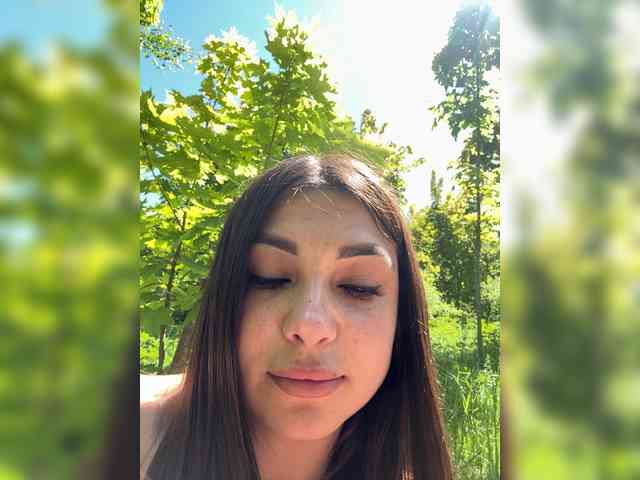 Lisana1's chat room