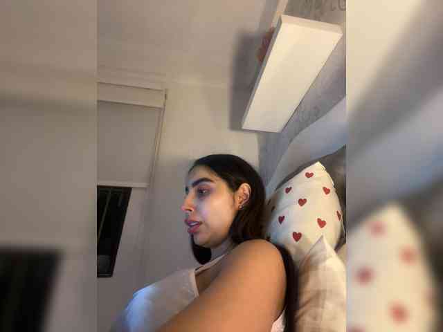 SallyeLeins's chat room