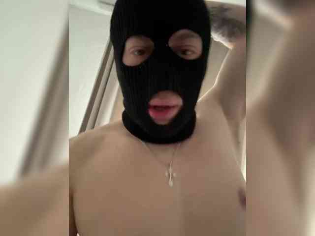 Pusydiamond's chat room