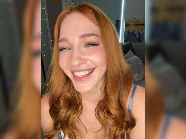 VictoriaBix's chat room