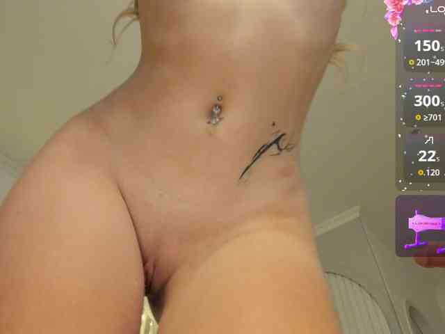 _LunaViolet_'s chat room