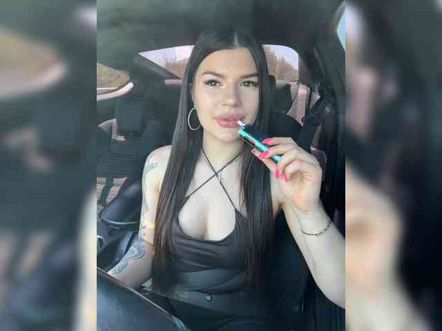 -MaybeBaby-'s chat room
