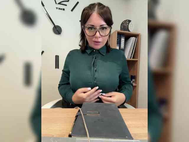 ANNA_Fox's chat room