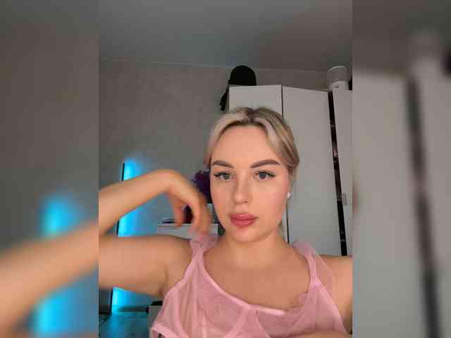 Mila-m's chat room