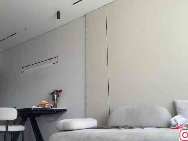 diffgirls1-1's chat room