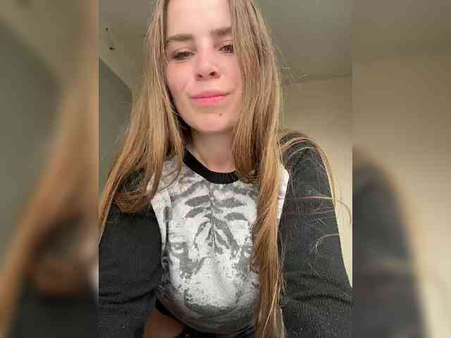 LolaSexxx's chat room