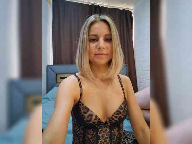 Zhenya-and-Vasilisa's chat room