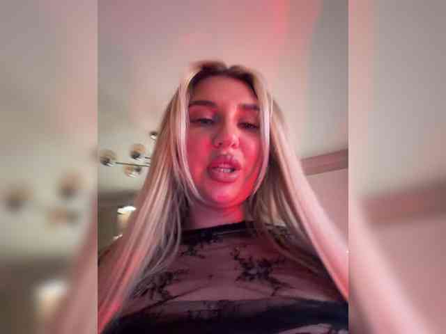 Stiflers_mom's chat room