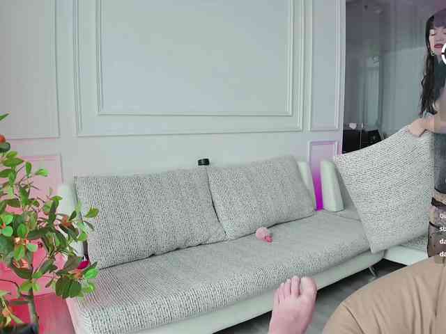 Travel-couple's chat room