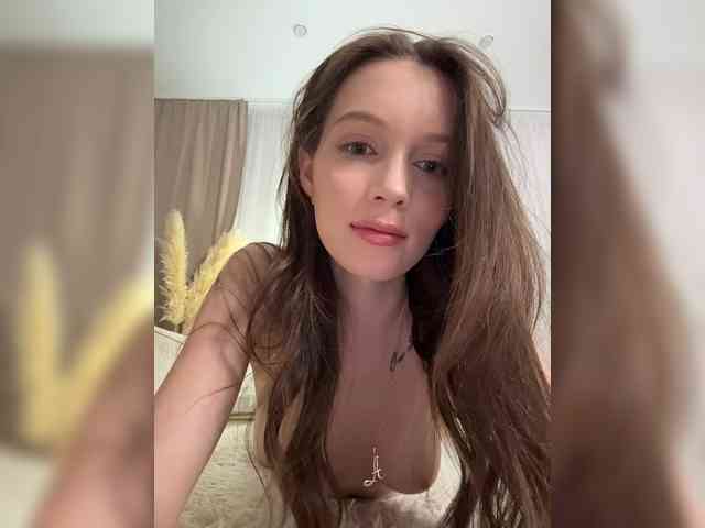 AnyaAngel's chat room