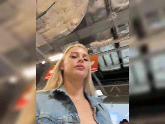 _Katrinka_'s chat room