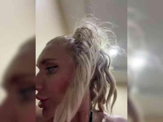 Tvoyasamka77's chat room