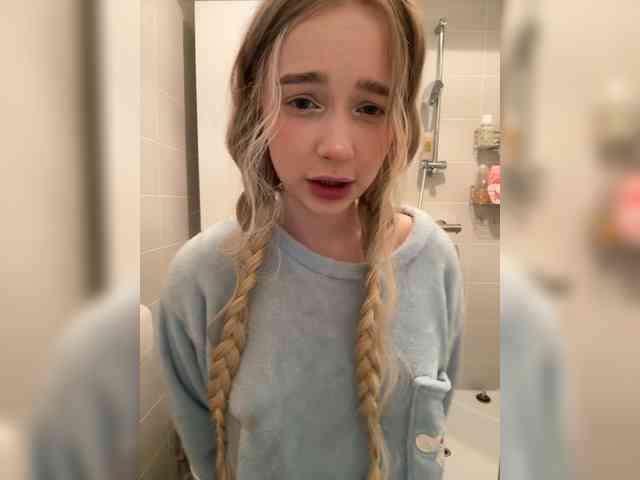 MimiMila's chat room