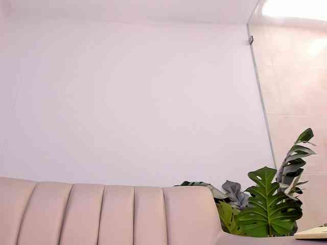 milaowens's chat room