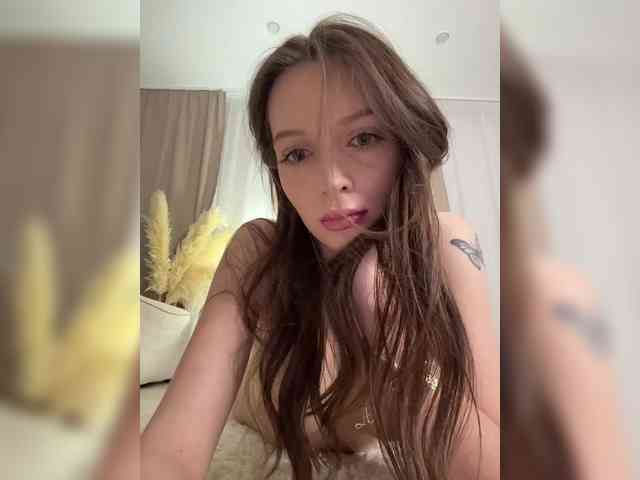 AnyaAngel's chat room