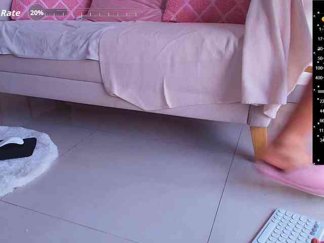 SallyeLeins's chat room