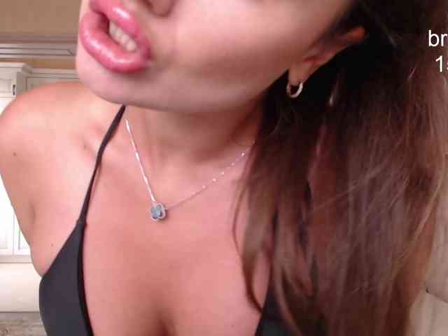 Dikiy_Angel's chat room