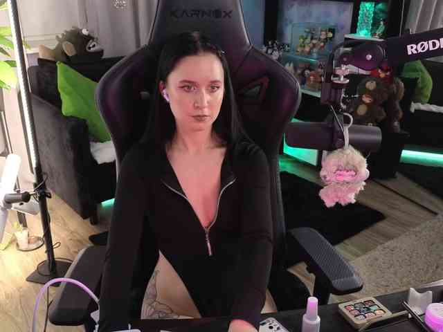 Kira_Li_Lime's chat room