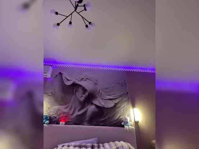 _Katrinka_'s chat room