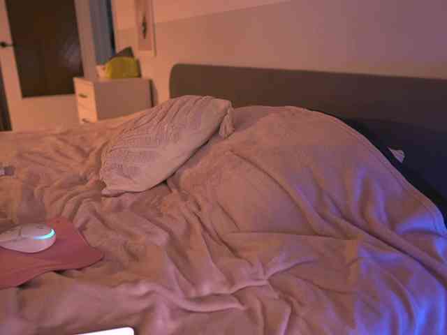 emmsee's chat room