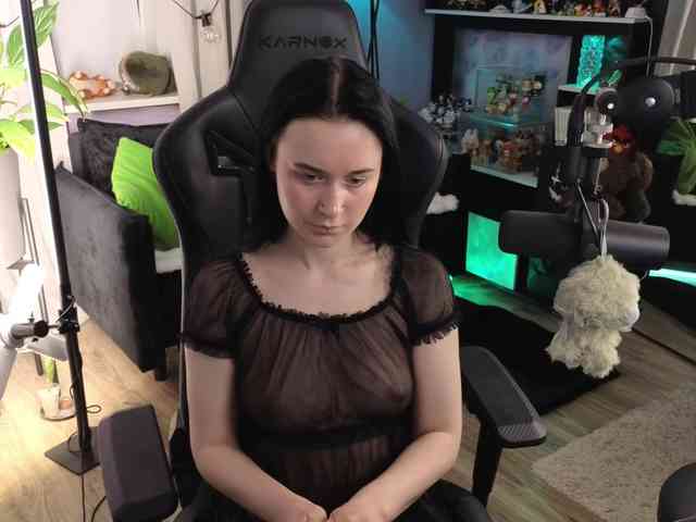 Kira_Li_Lime's chat room