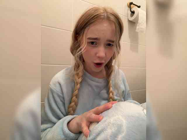 MimiMila's chat room