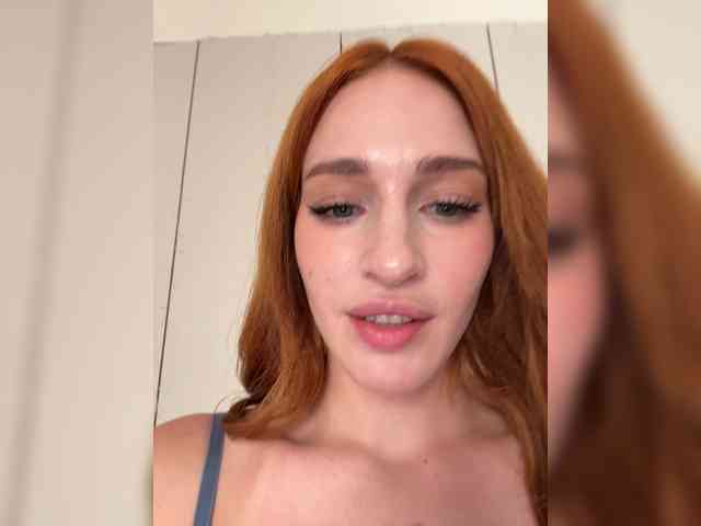 VictoriaBix's chat room