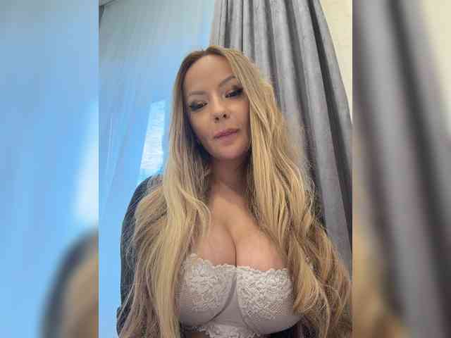 _Ellidi_'s chat room