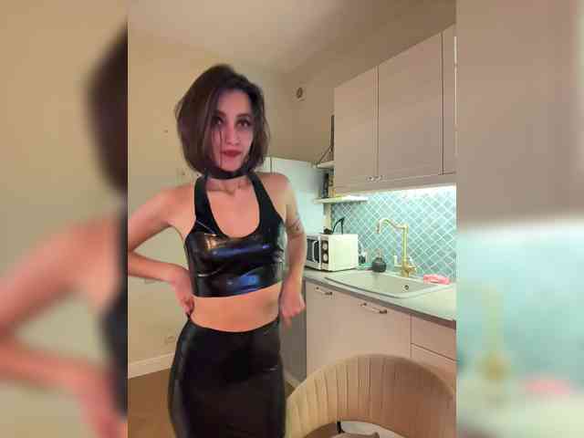 -SATIVA-'s chat room