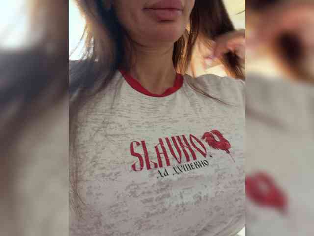 OrgazMia's chat room