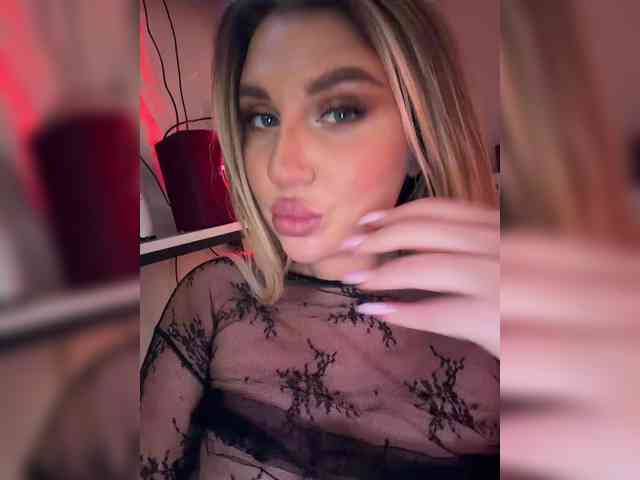 Stiflers_mom's chat room