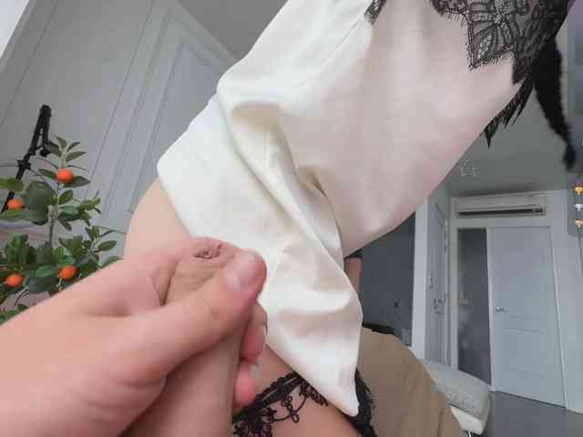 Travel-couple's chat room