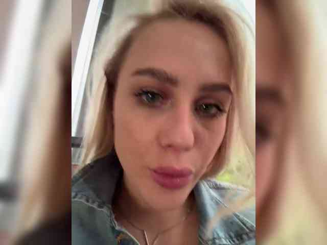 _Katrinka_'s chat room