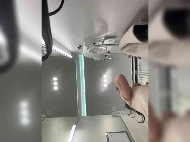 EvaRoughe's chat room